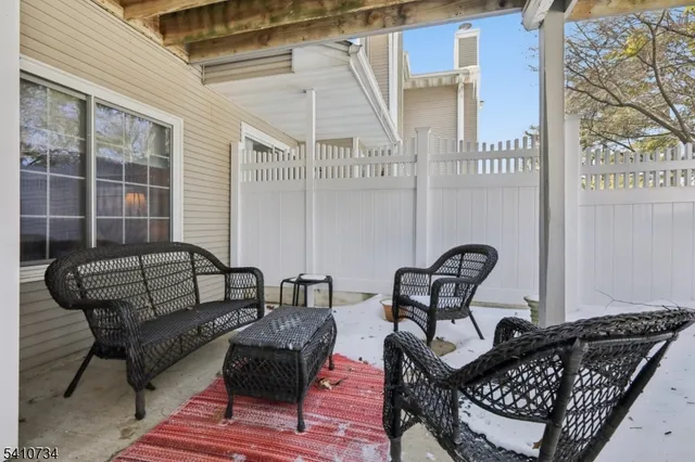 $459,900 | 25 Crestmont Road, Bedminster, NJ 07921