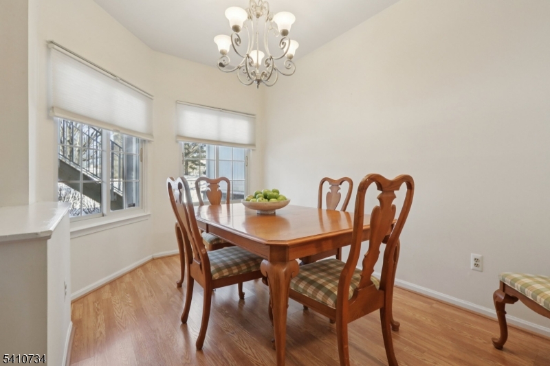 25 Crestmont Road Bedminster, NJ 07921 - Photo 6 of 29