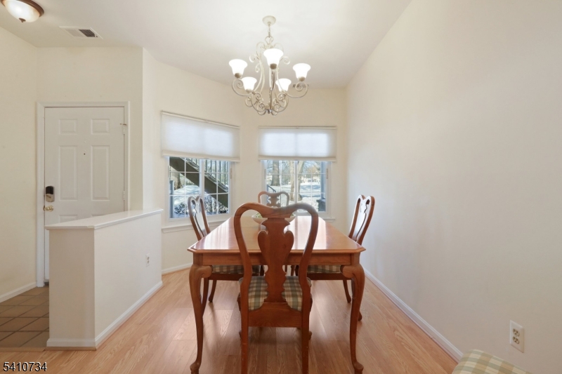 25 Crestmont Road Bedminster, NJ 07921 - Photo 7 of 29