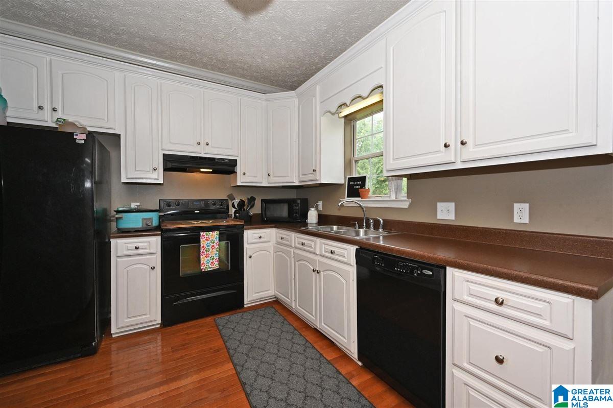 1353 4th Street Southeast Cullman, AL 35055 - Photo 7 of 19