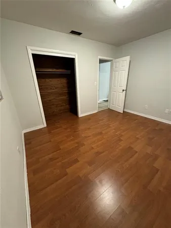 $2,550 | 121 33rd Avenue East, Bradenton, FL 34208