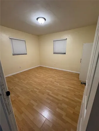 $2,550 | 121 33rd Avenue East, Bradenton, FL 34208