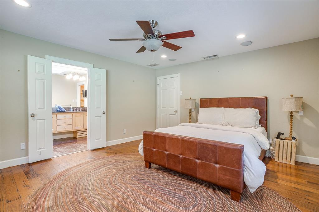 1107 North Cockrell Hill Road DeSoto, TX 75115 - Photo 20 of 40