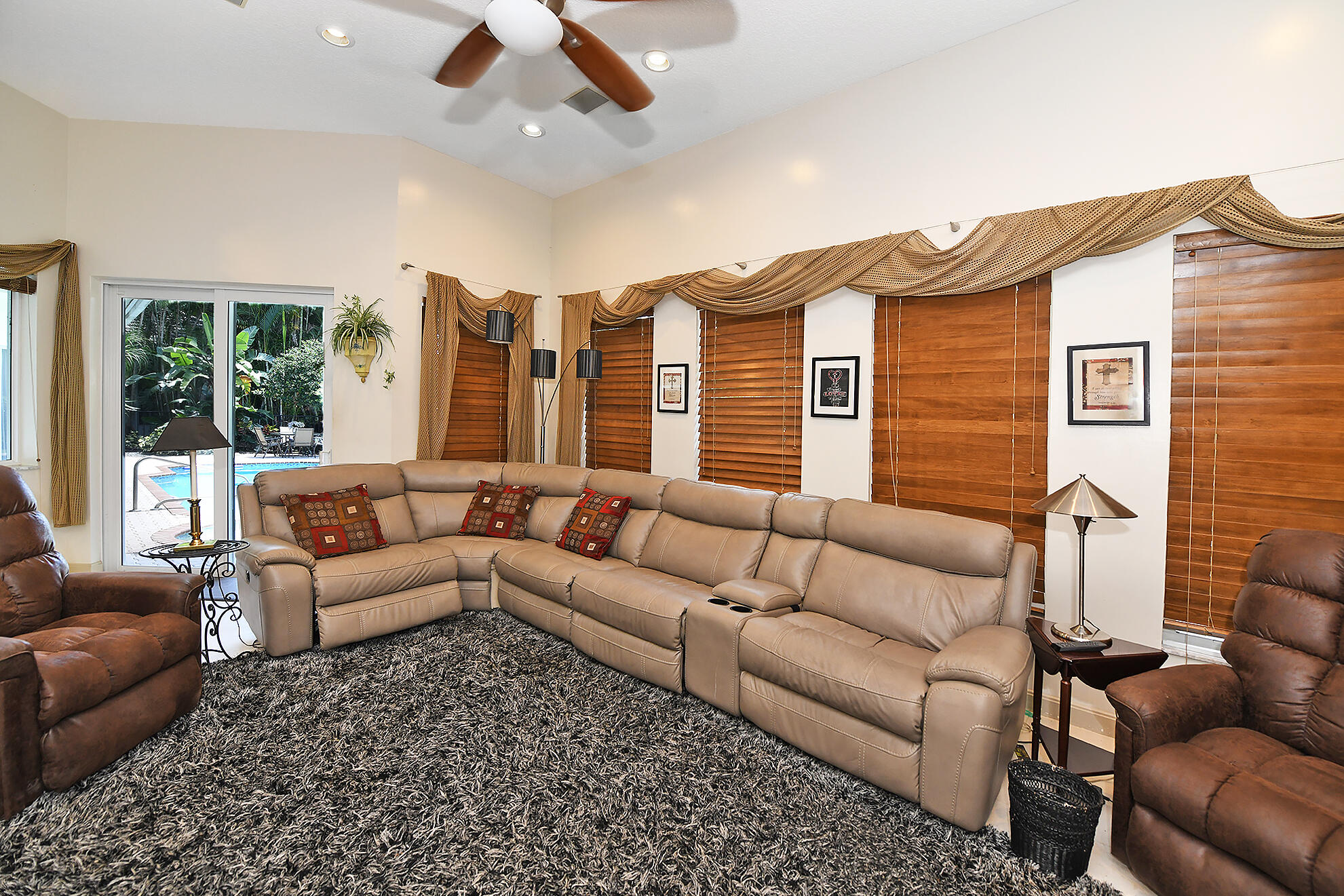 7876 Mandarin Drive Boca Raton, FL 33433 - Photo 15 of 39 View of Pool