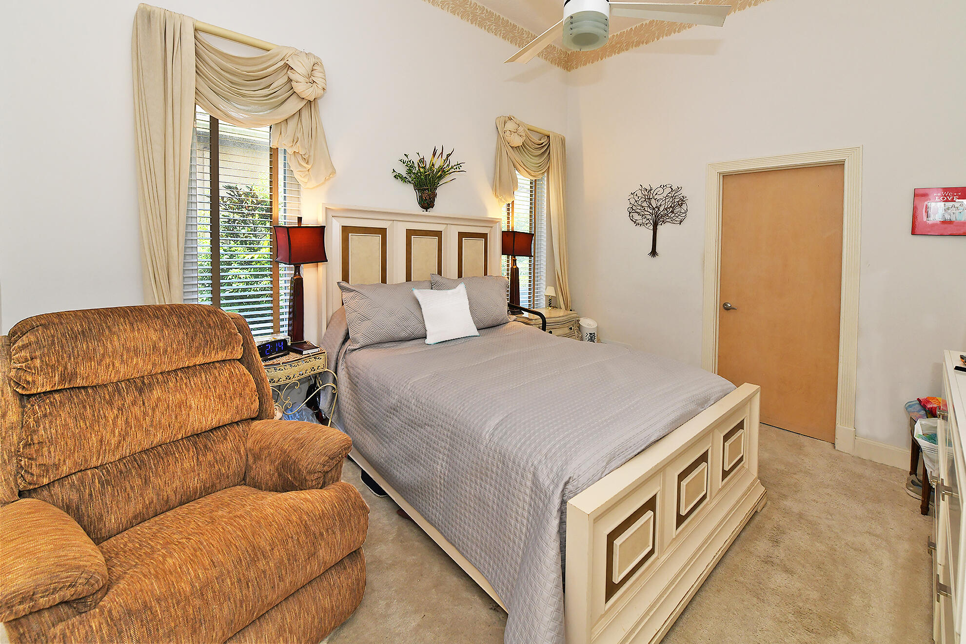7876 Mandarin Drive Boca Raton, FL 33433 - Photo 22 of 39 Guest Bedroom