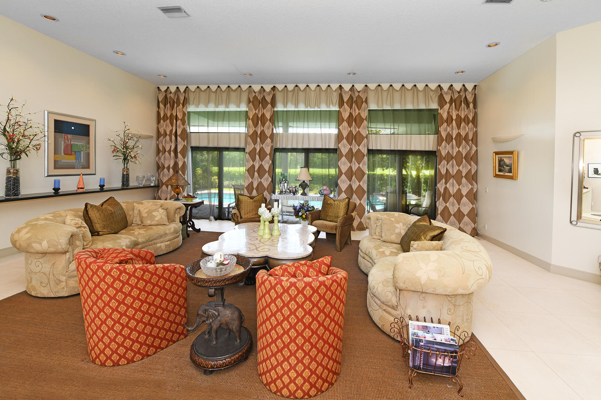 7876 Mandarin Drive Boca Raton, FL 33433 - Photo 5 of 39 Living Room