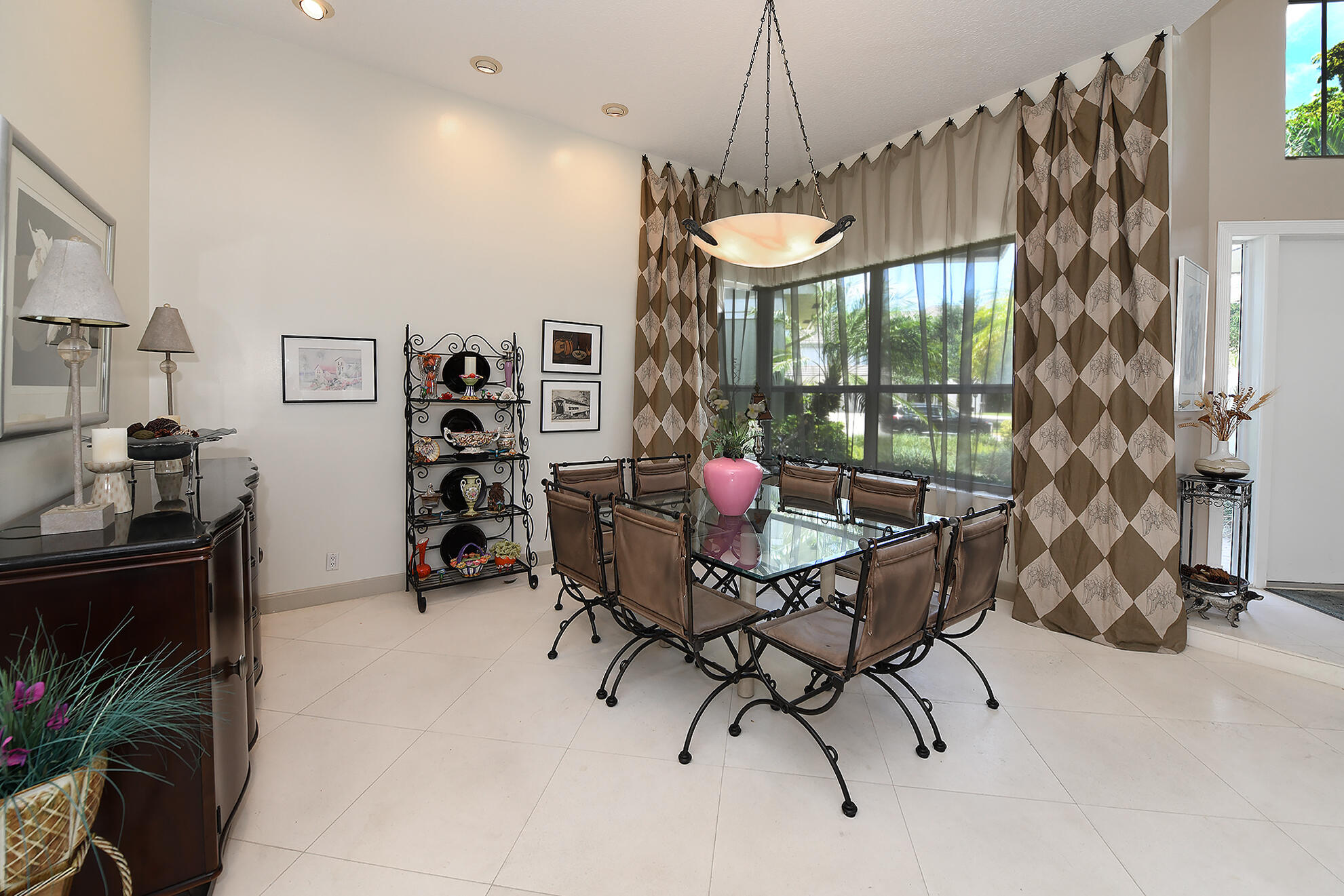 7876 Mandarin Drive Boca Raton, FL 33433 - Photo 9 of 39 Dining Area