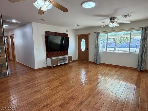 $725,000 | 7214 Cameron Street, Las Vegas, NV 89118
