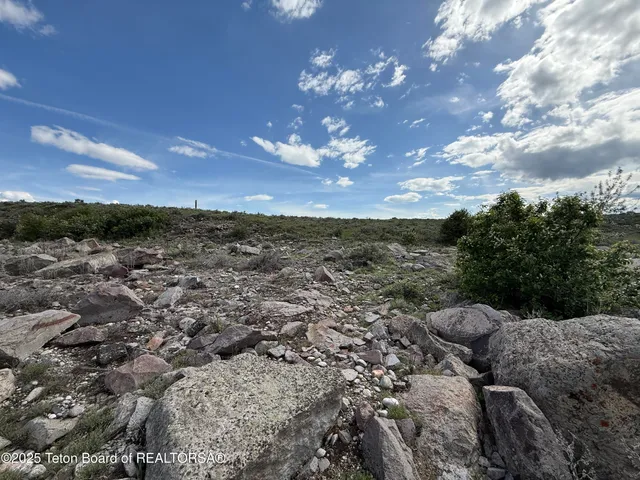 $4,000,000 | 2750 North 2750 East, Newdale, ID 83436