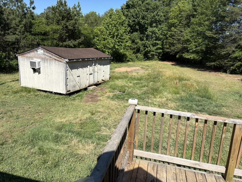704 Spencer Creek Road Campobello, SC 29322 - Photo 6 of 18
