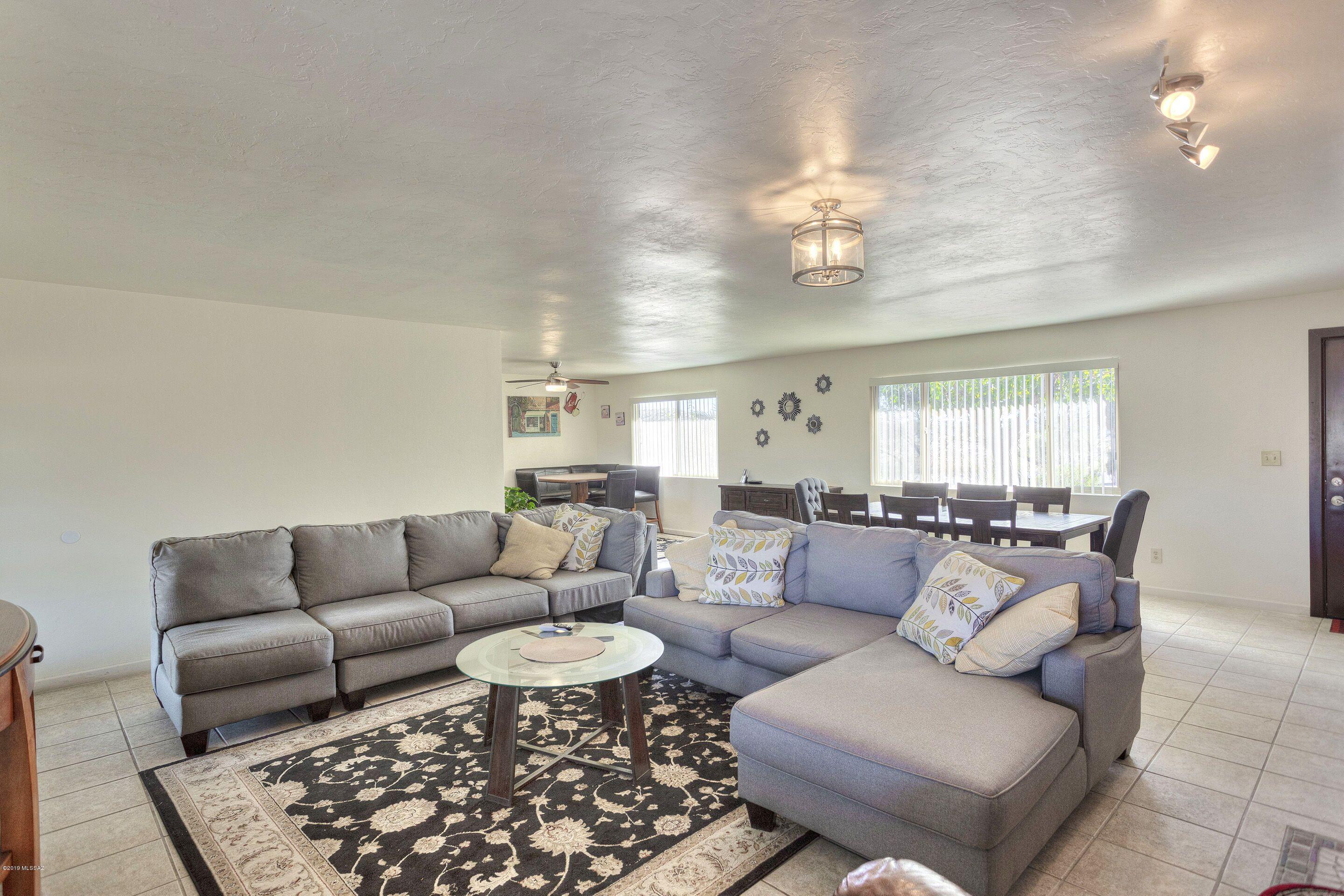 1240 Avenida Gloriosa Rio Rico, AZ 85648 - Photo 14 of 28