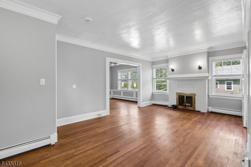26 Howe Avenue, Unit 2 Montclair, NJ 07042 - Photo 4 of 23