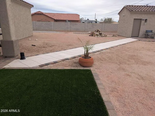 $375,000 | 4080 North Turquoise Drive, Eloy, AZ 85131