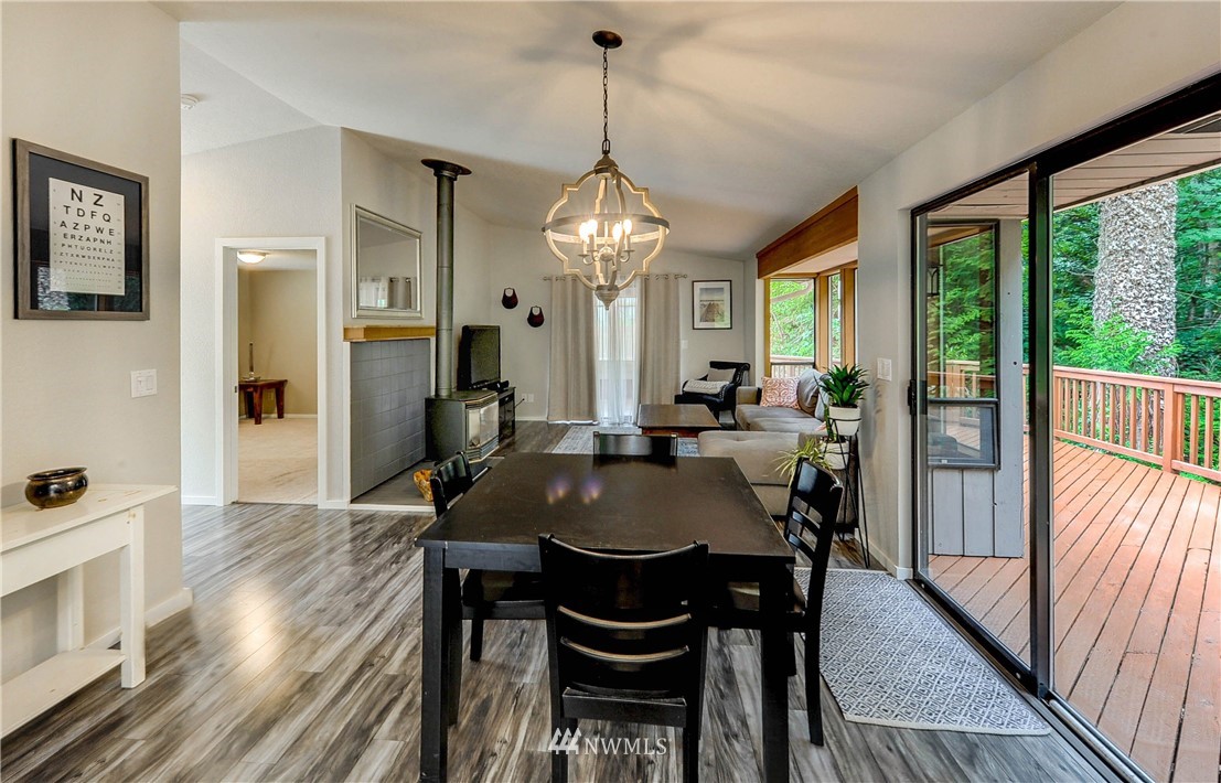 17124 Gravenstein Road Bothell, WA 98012 - Photo 8 of 24