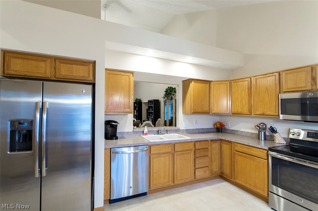 4902 Foote Road, Unit 26 Medina, OH 44256 - Photo 5 of 25 Gallery Image 5
