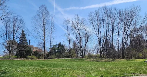 $124,900 | 7119 Wayside Drive, Mentor, OH 44060