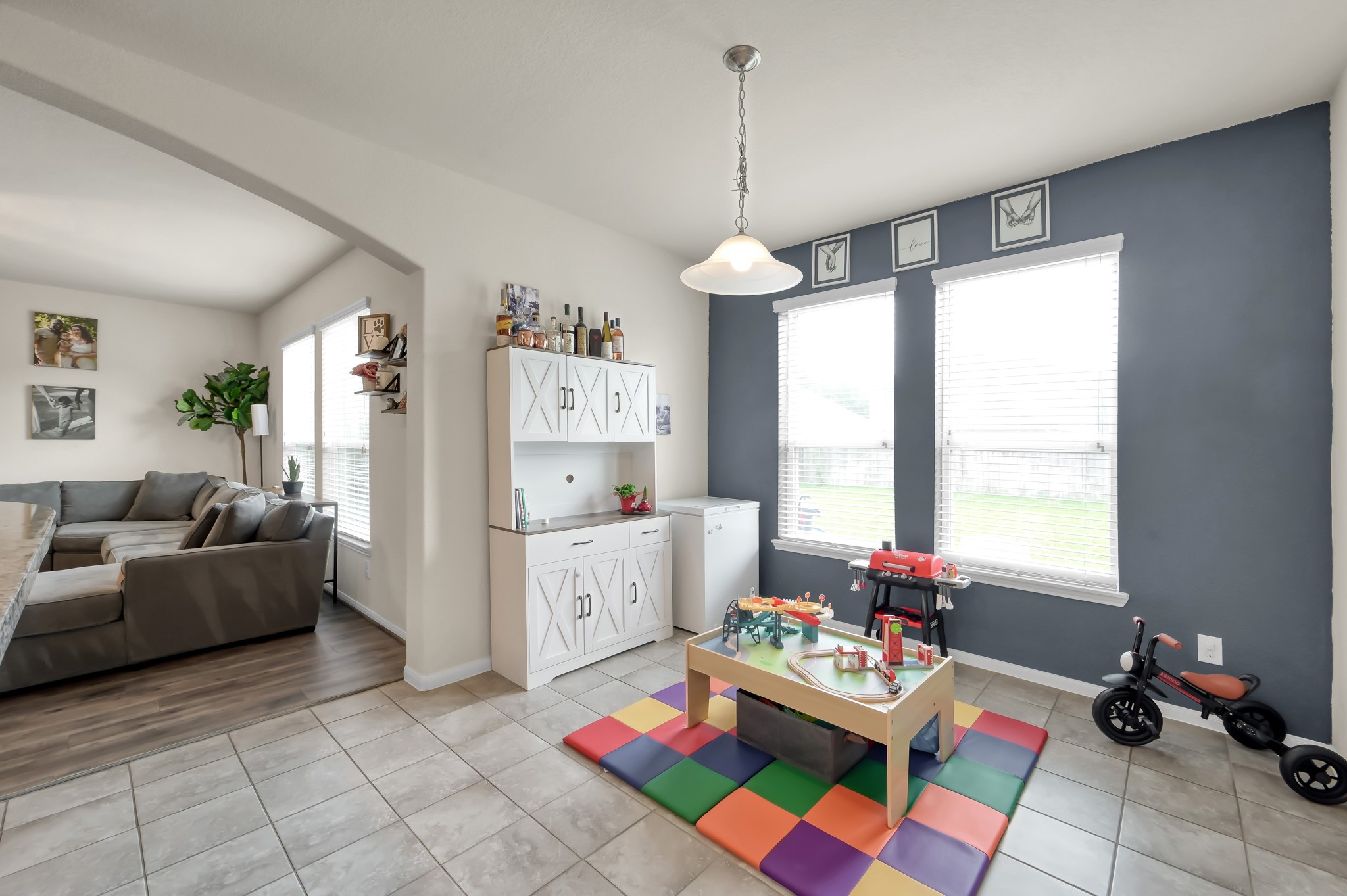 21550 Rainfall Park Drive Spring, TX 77388 - Photo 13 of 38 a bedroom with furniture and a window
