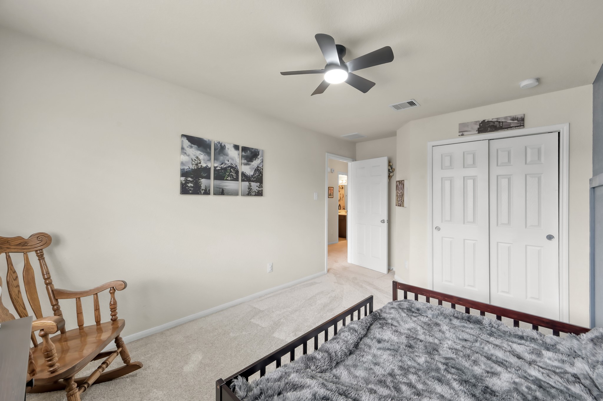 21550 Rainfall Park Drive Spring, TX 77388 - Photo 26 of 38 a view of an empty room with a window