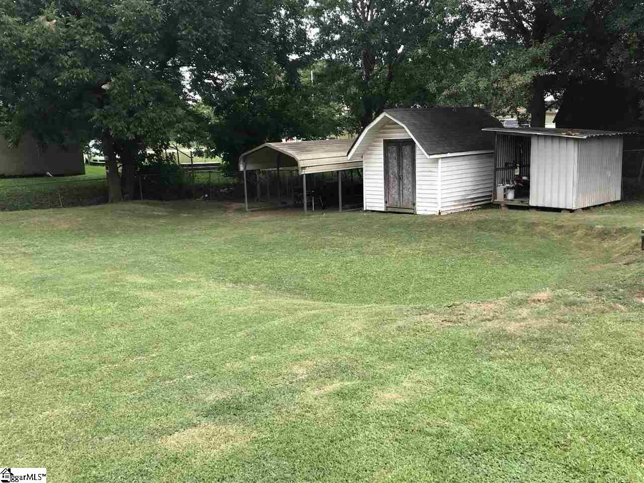 109 Albert Street Greer, SC 29651 - Photo 4 of 20 Gallery Image 4