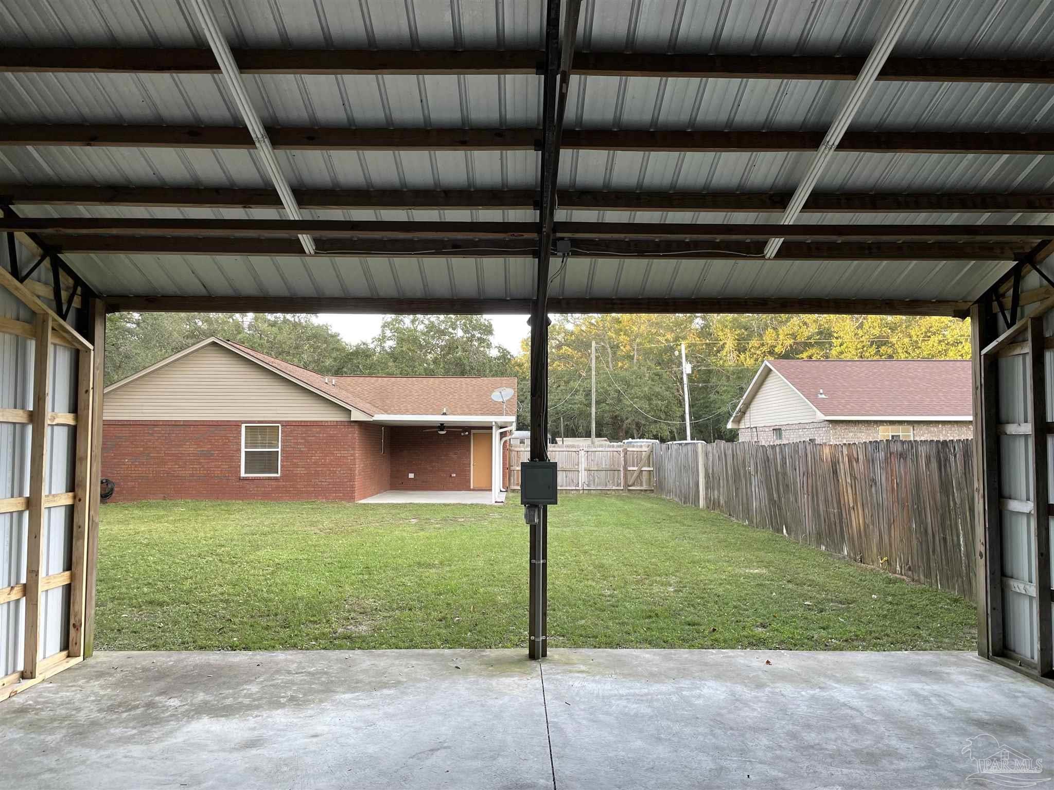 6465 Da Lisa Road Milton, FL 32583 - Photo 17 of 20 WORKSHOP