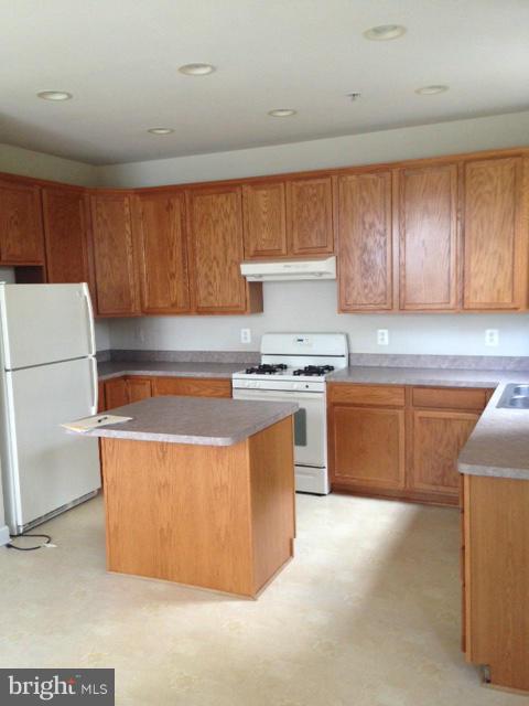 8112 Mississippi Road Laurel, MD 20724 - Photo 9 of 12 Kitchen