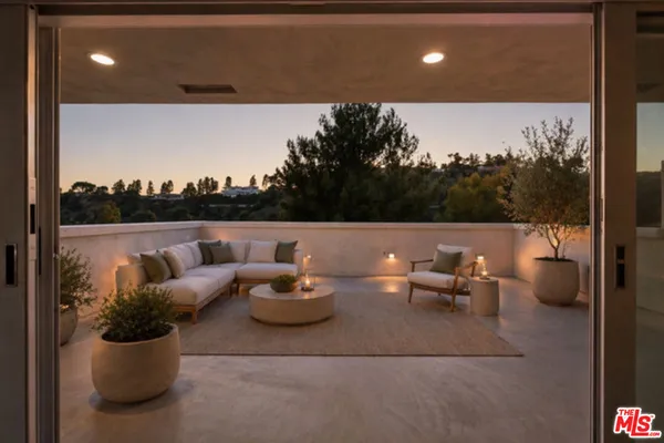 $11,750 | 1591 Lindacrest Drive, Beverly Hills, CA 90210