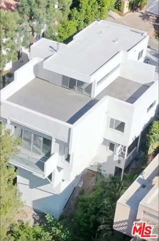 $14,000 | 1591 Lindacrest Drive, Beverly Hills, CA 90210