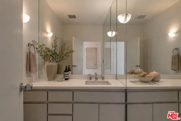 $11,750 | 1591 Lindacrest Drive, Beverly Hills, CA 90210