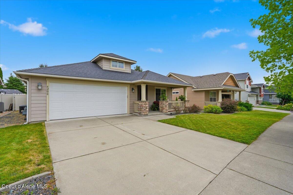 6208 Cornwall Street Coeur D'Alene, ID 83815 - Photo 2 of 33 02-Front of Home