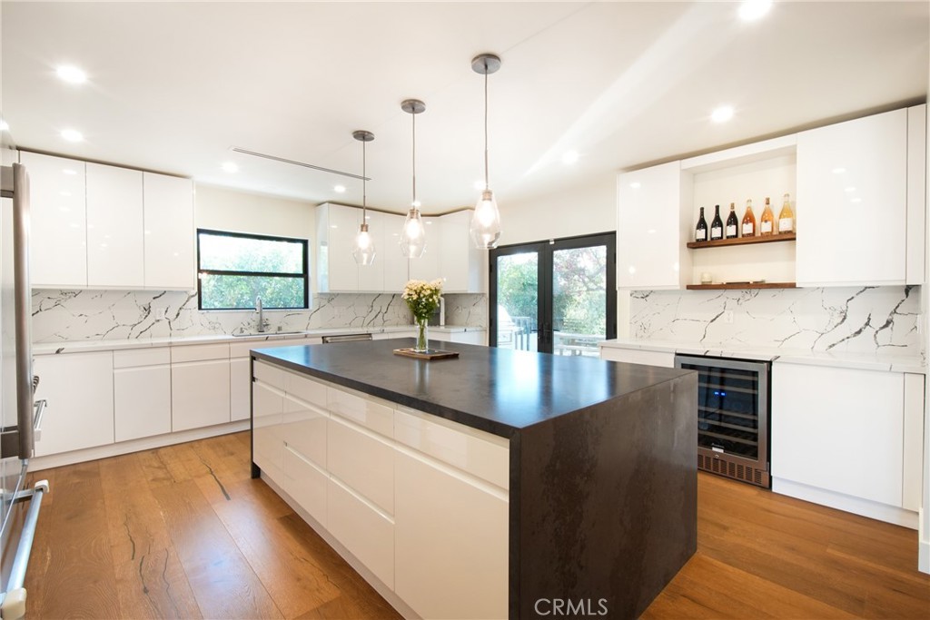 705 Rim Road Pasadena, CA 91107 - Photo 9 of 25 Kitchen W/ Waterfall Island