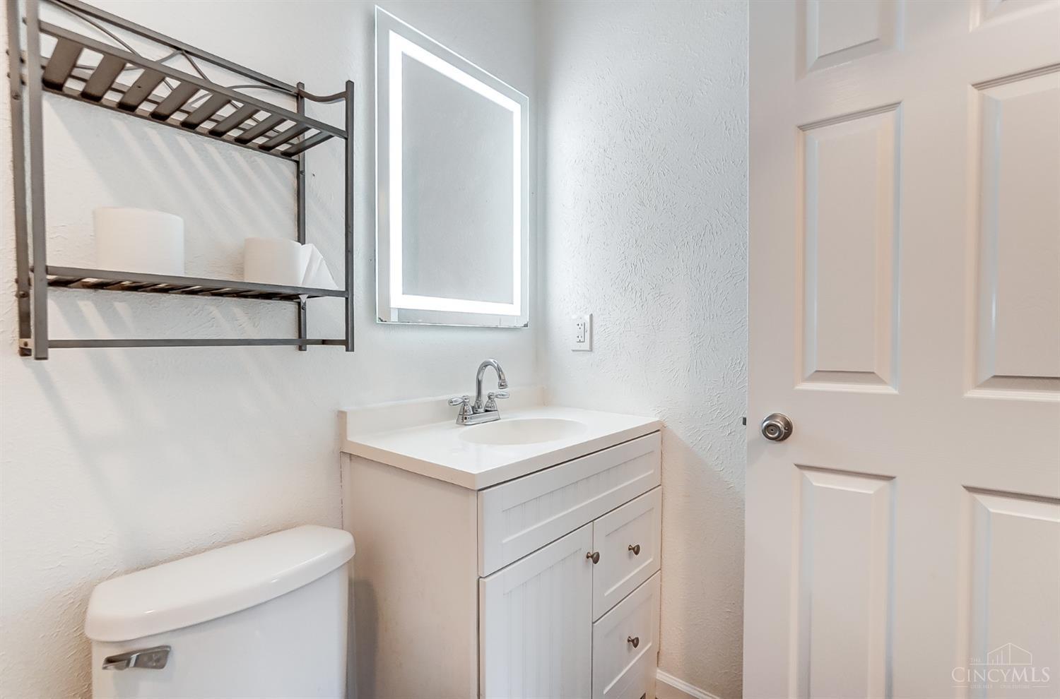 11526 Raphael Place Forest Park, OH 45240 - Photo 12 of 18