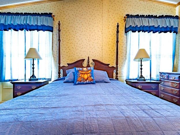 4713 Fox Hollow Road Graham, TX 76450 - Photo 16 of 39 a view of a living room and a window