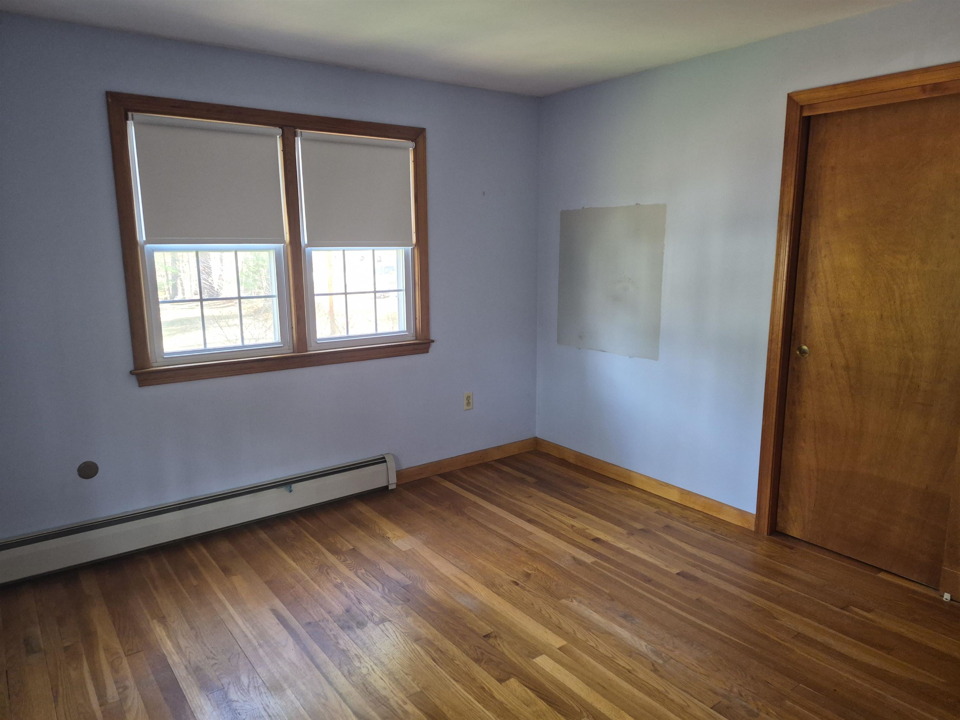 9 Moe Street Nashua, NH 03062 - Photo 16 of 37