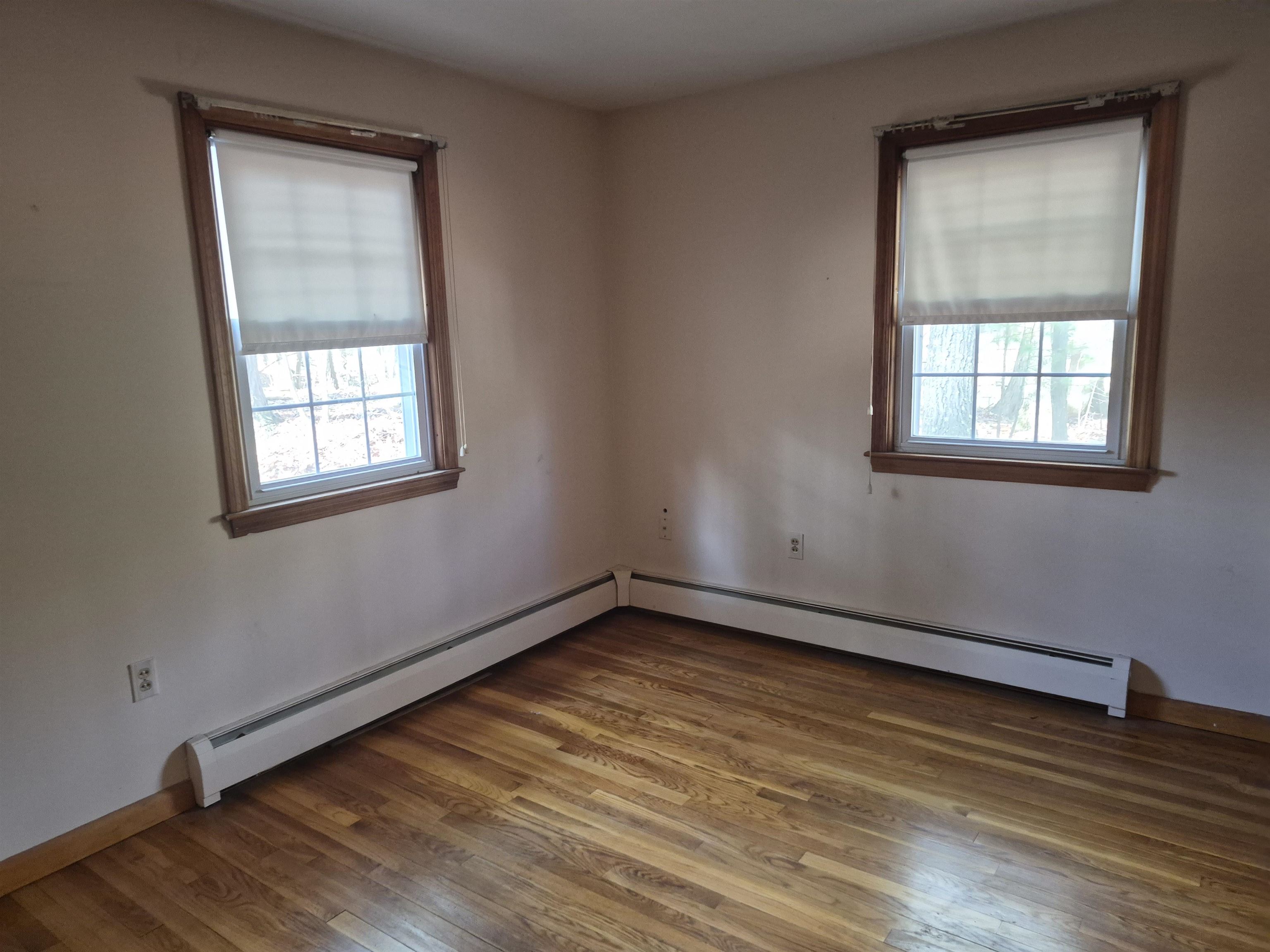 9 Moe Street Nashua, NH 03062 - Photo 17 of 37