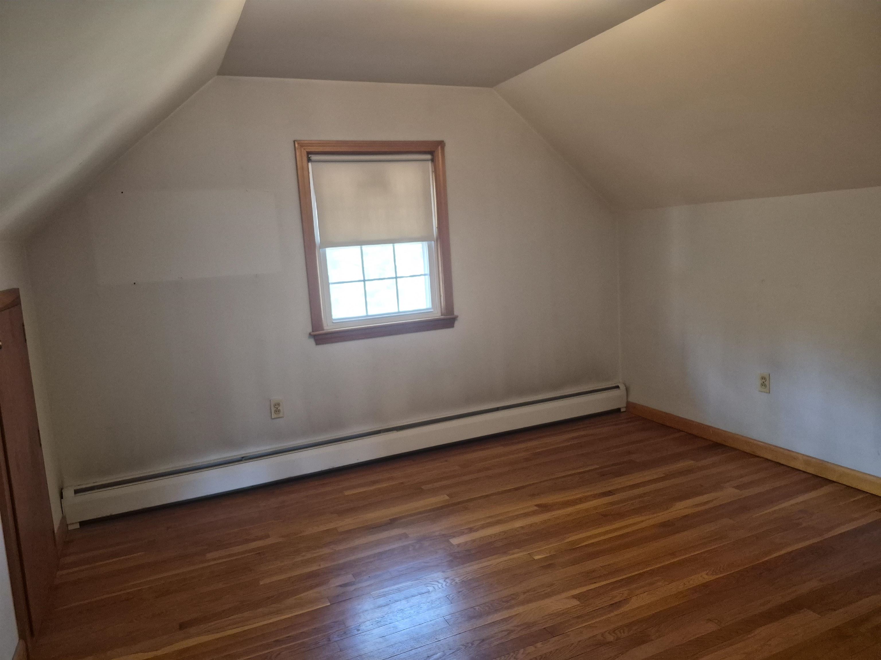 9 Moe Street Nashua, NH 03062 - Photo 20 of 37