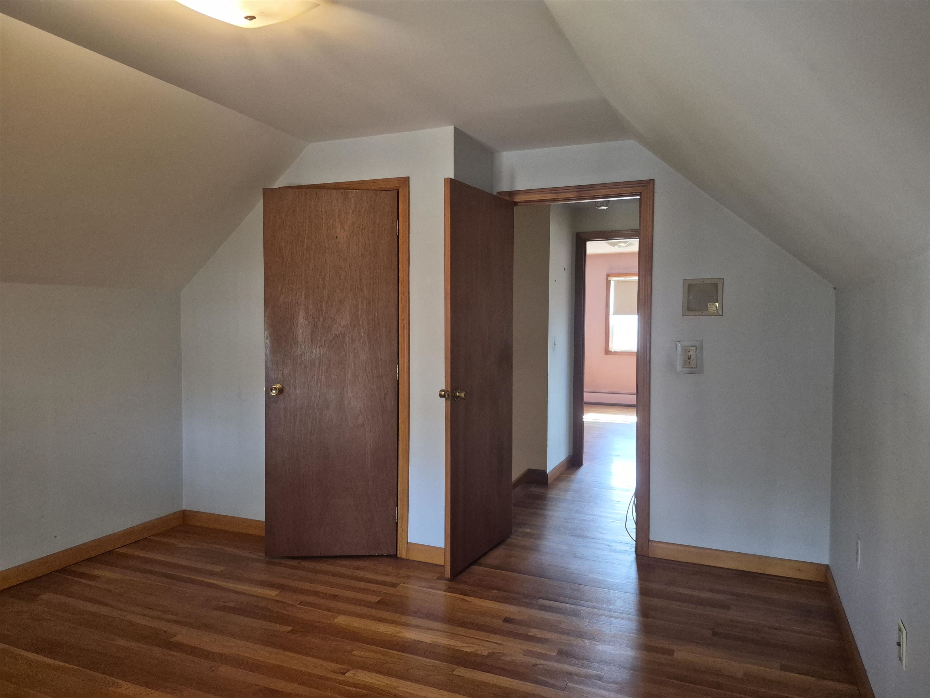 9 Moe Street Nashua, NH 03062 - Photo 21 of 37