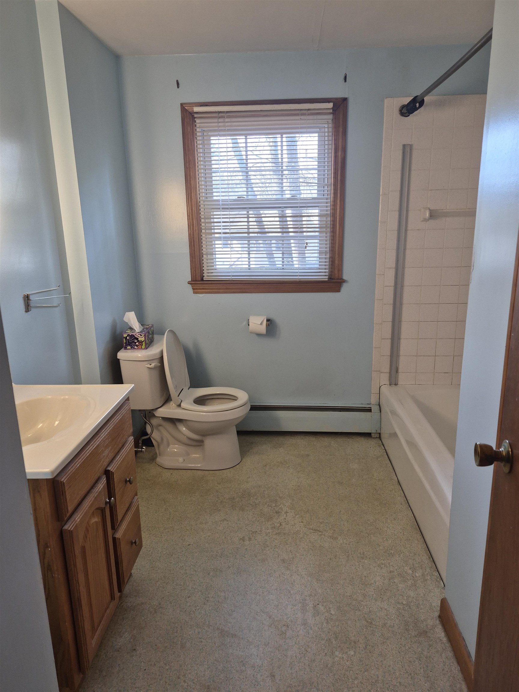 9 Moe Street Nashua, NH 03062 - Photo 26 of 37