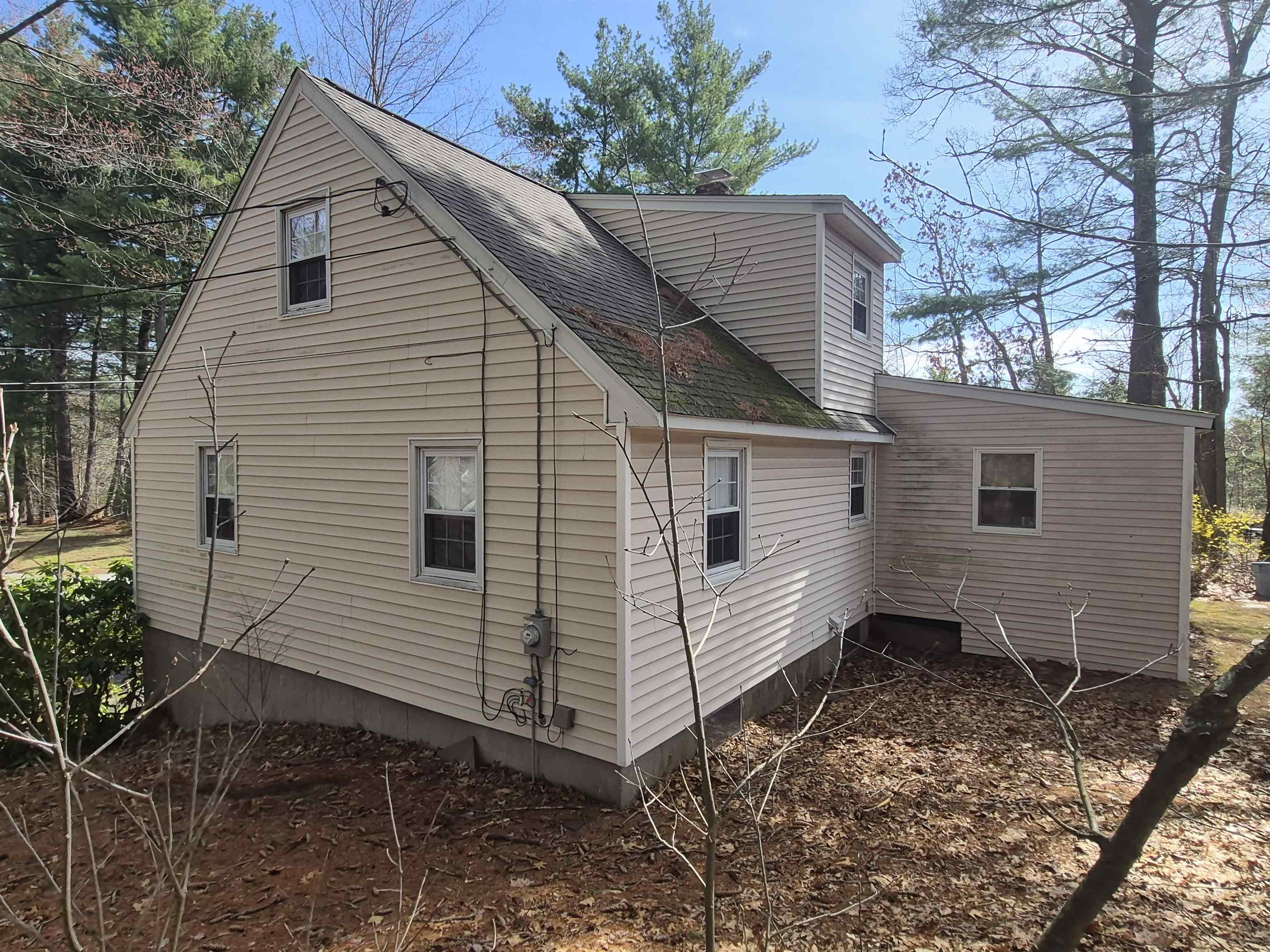 9 Moe Street Nashua, NH 03062 - Photo 35 of 37
