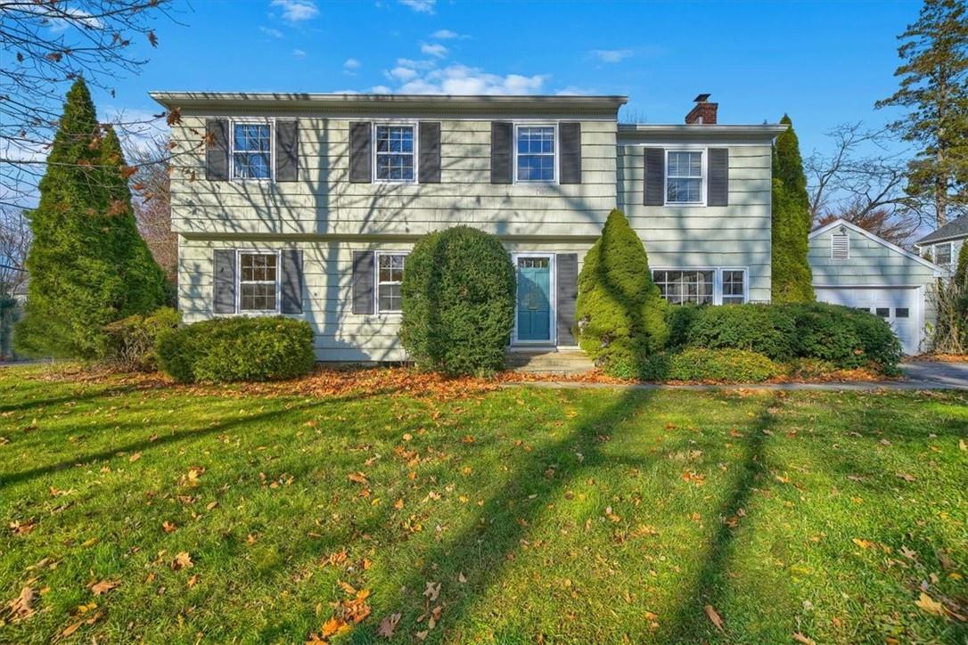 31 Hamilton Road Scarsdale, NY 10583 - Photo 1 of 1 Welcome to 31 Hamilton Rd. Located on a quiet tree lined street. A short walk to Edgewood Elementary School and Playground.
