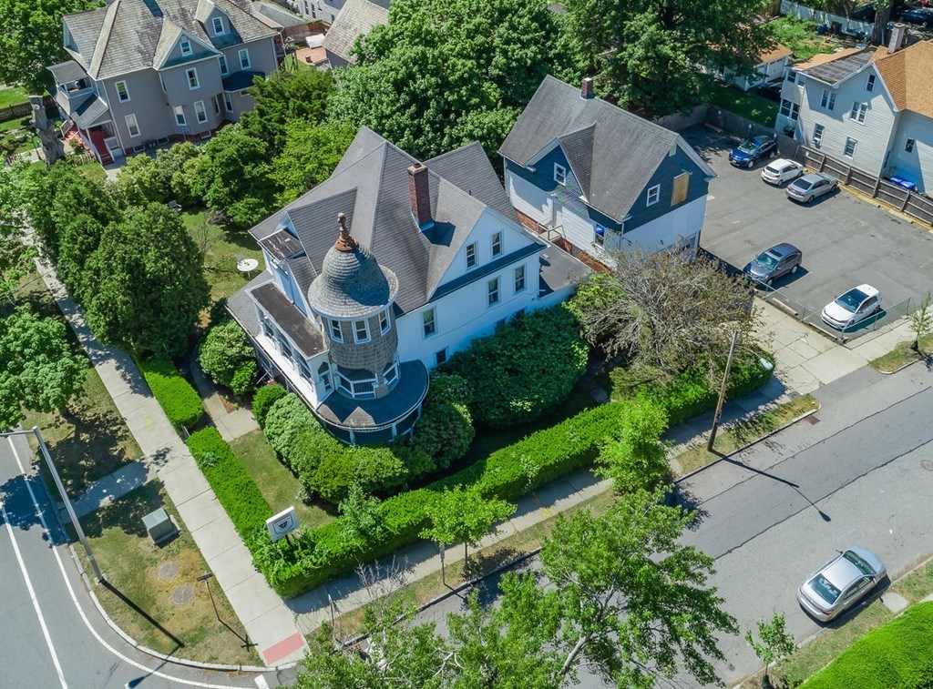672 Chestnut Street Springfield, MA 01107 - Photo 1 of 42 Gallery Image 1