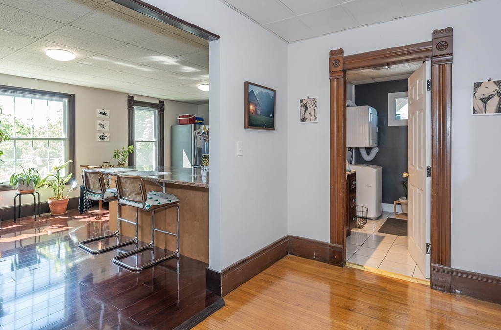 672 Chestnut Street Springfield, MA 01107 - Photo 24 of 42 Gallery Image 24