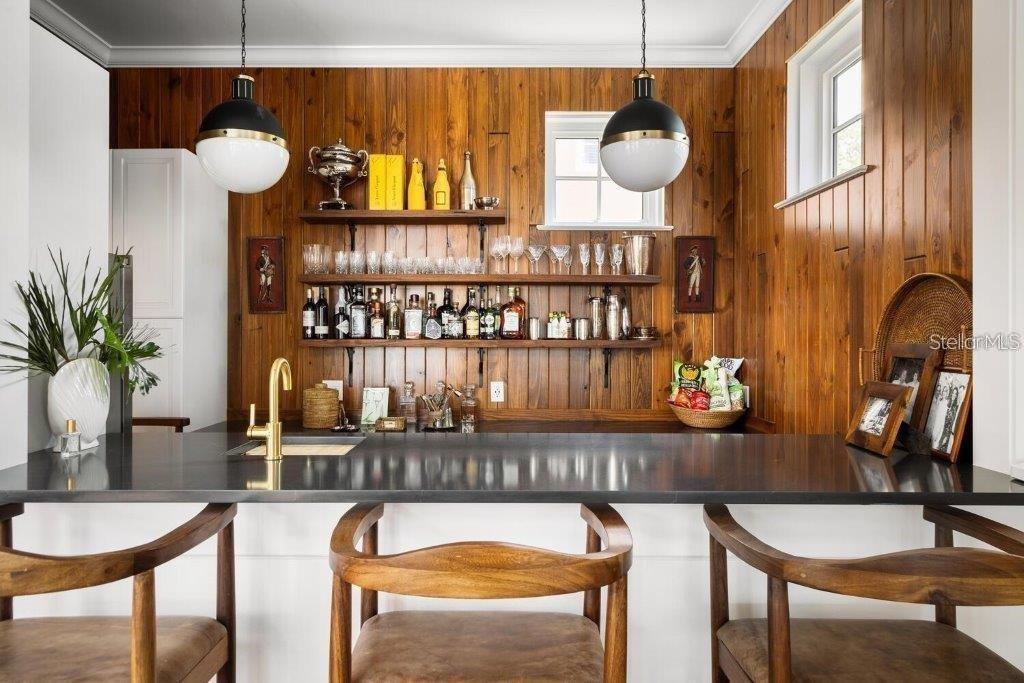 4511 Bay Shore Road Sarasota, FL 34234 - Photo 21 of 69