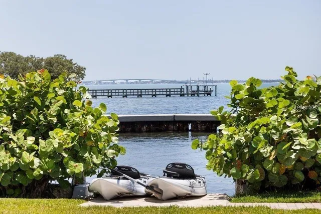 $7,995,000 | 4511 Bay Shore Road, Sarasota, FL 34234