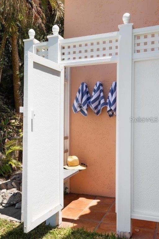 4511 Bay Shore Road Sarasota, FL 34234 - Photo 48 of 69