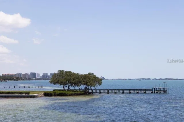 $7,995,000 | 4511 Bay Shore Road, Sarasota, FL 34234