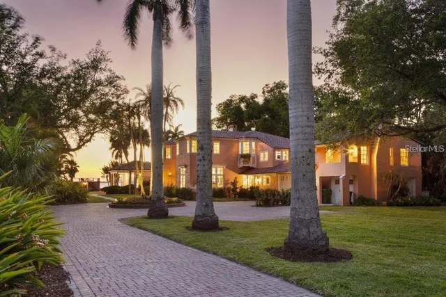$7,995,000 | 4511 Bay Shore Road, Sarasota, FL 34234