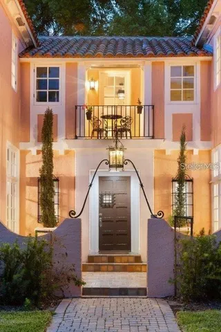 $7,995,000 | 4511 Bay Shore Road, Sarasota, FL 34234