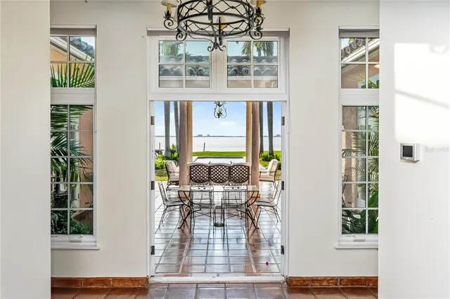 $7,995,000 | 4511 Bay Shore Road, Sarasota, FL 34234