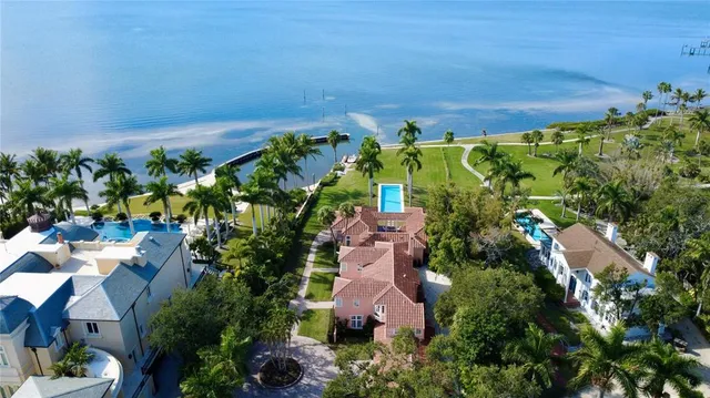 $7,995,000 | 4511 Bay Shore Road, Sarasota, FL 34234