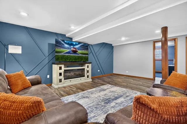 $499,000 | 3727 Cherokee Drive, Johnsburg, IL 60051